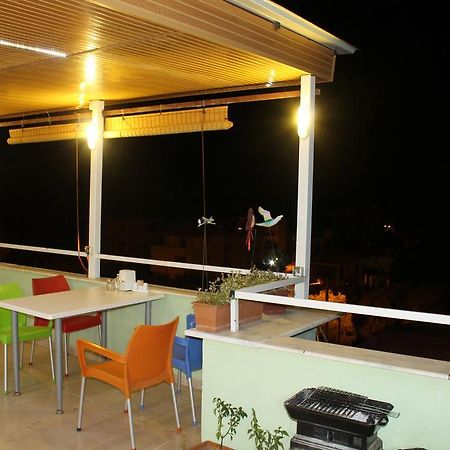 Zeus Apart Pansiyon Guzelcamlı Exterior foto