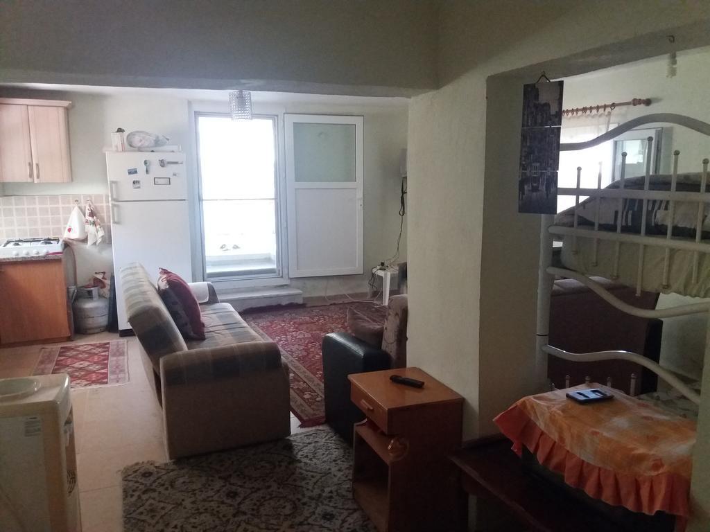 Zeus Apart Pansiyon Guzelcamlı Exterior foto